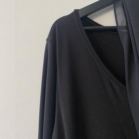 Brian Bailey Black V-Neck Long Sleeve Top With Sheer Scarf - Picture 7 of 11